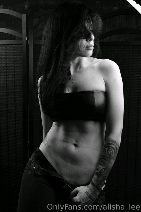 Alisha lee model sexy pictures