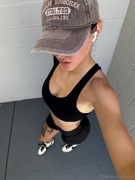 Thesexyvegan star nice img