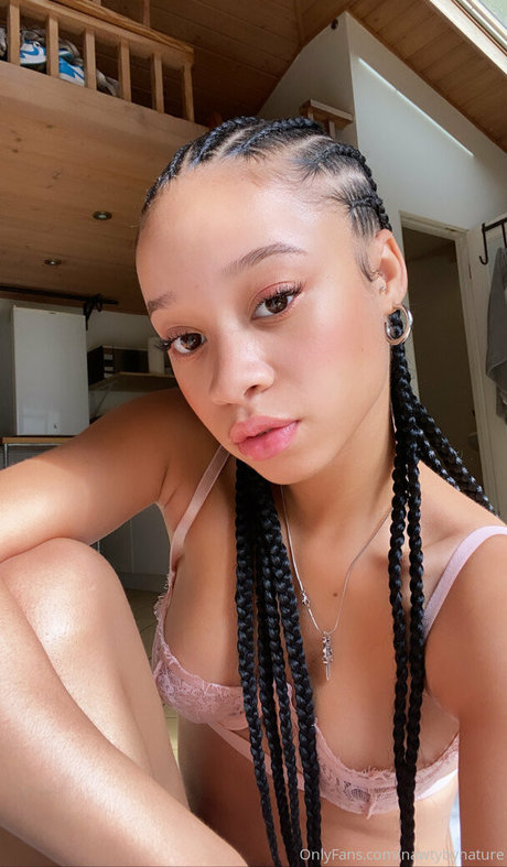 nawtyybynature high quality actress photo