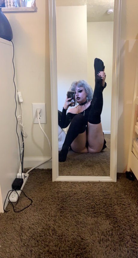 whore wife onlyfans free photo