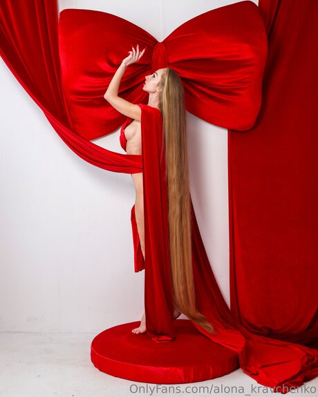 Alona Kravchenko star nudes photos