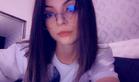 Ivy Sugar high quality star img