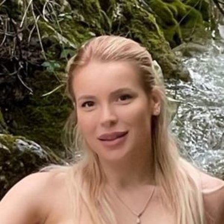 Pragmaticaxxx pretty actress gallery