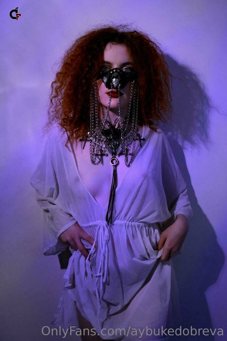 Aybuke Dobreva pornstar sexy gallery