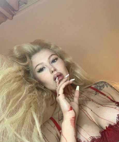 sofimoonlight pornstar nudes gallery