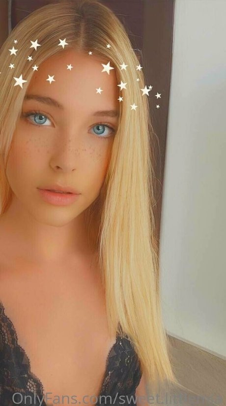 Sweet Little Mia pornstar xxx pics