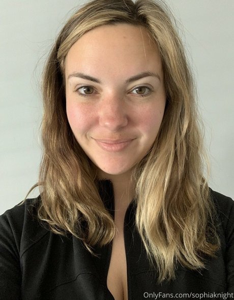 Sophia Knight porn star pics