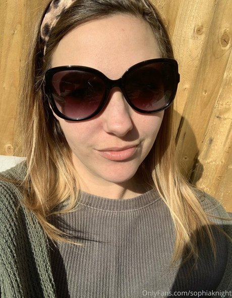 Sophia Knight model nice gallery