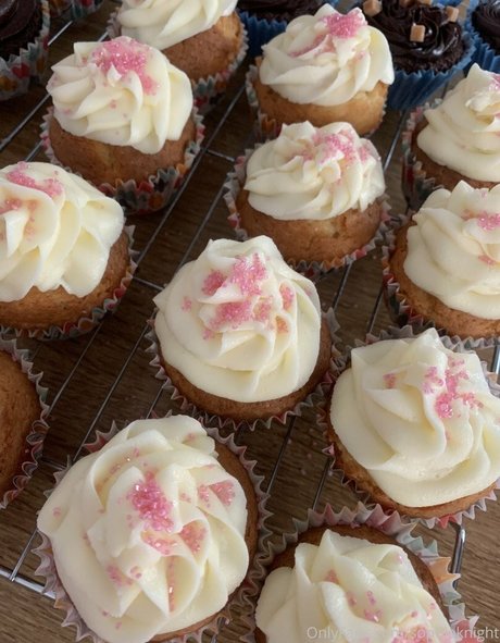 petite asian onlyfans beautiful images