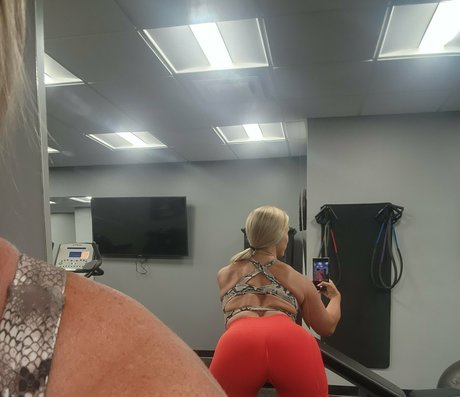 teen asian onlyfans free images