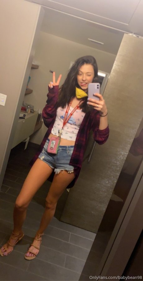 AmbryDear_ star erotic photos