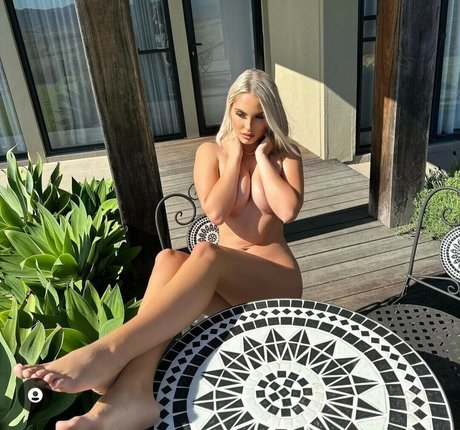 Temmii Jaydee perfect model picture