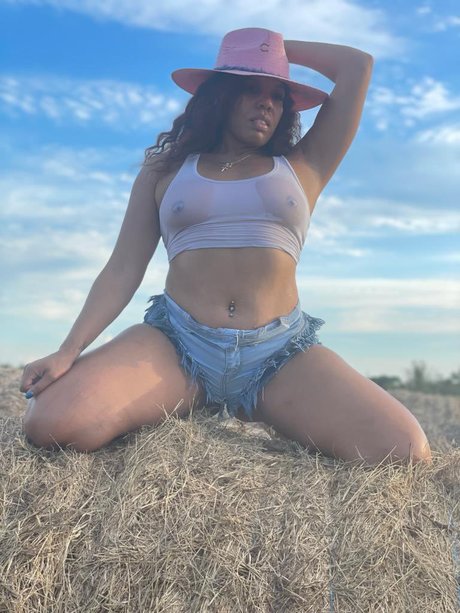 MsRaven nudes pornstar pictures