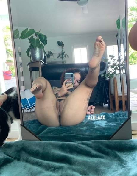 Azulaax free actress pics