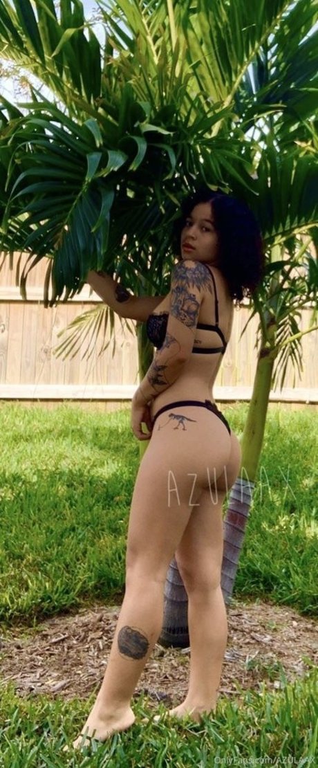 Azulaax exclusive model images