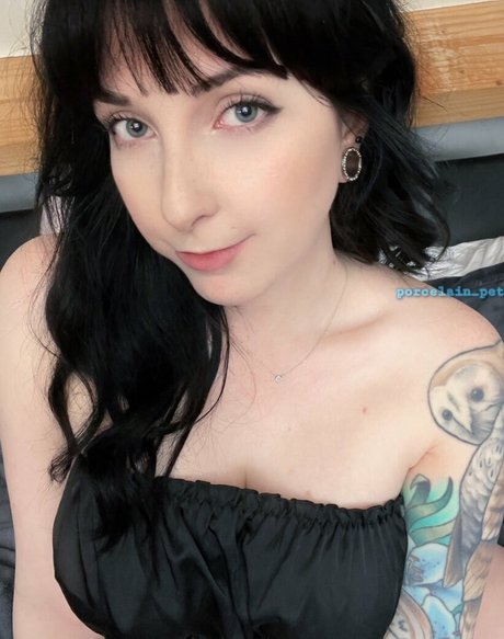 skinny blonde milf onlyfans hd pic