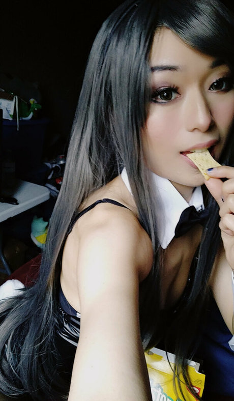 Meowieantoinette nude pornstar image