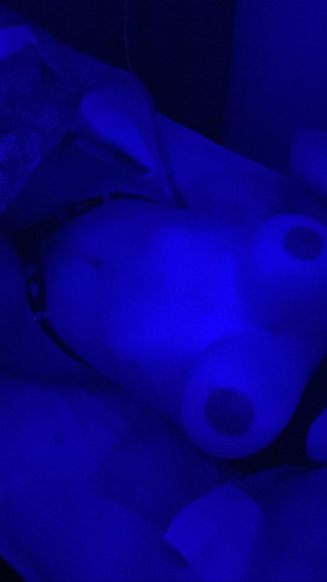 shemale handjob onlyfans nude picture