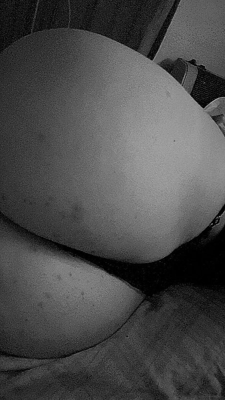 Azuleish free actress photos