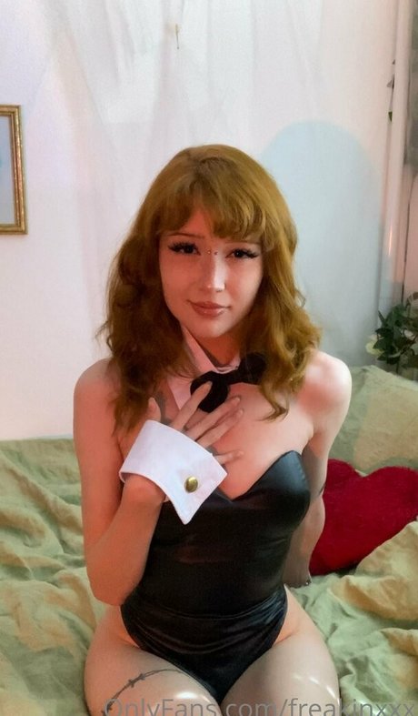 busty brunette onlyfans adult img