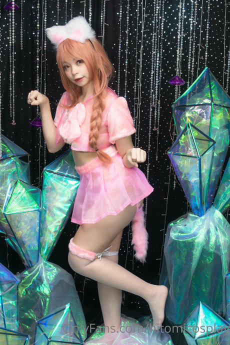 Kadorin model exclusive image