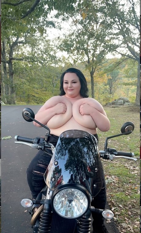 PEYTON THOMAS_ pornstar hd galleries