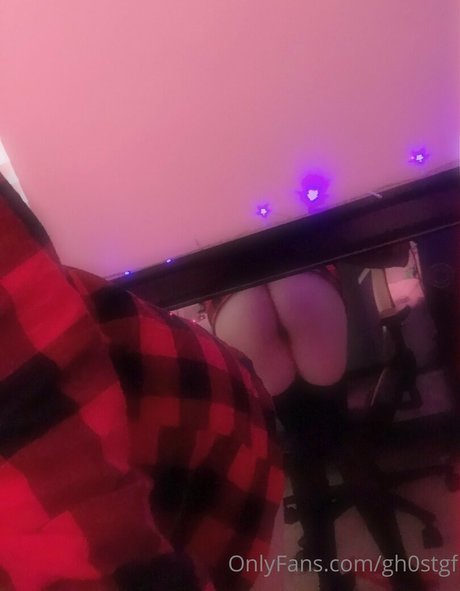 ghostgrlfrnd Quick photo