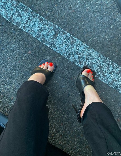 kalystamallory nude actress photo