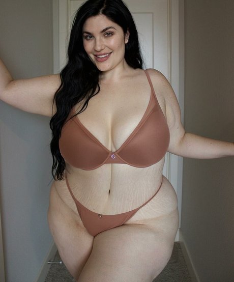 petite asian onlyfans sex pic