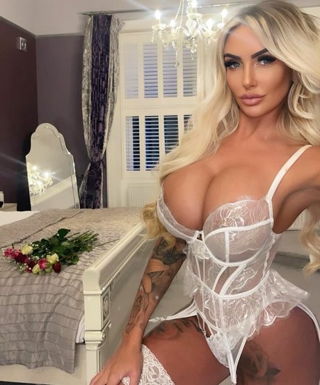 Debbie Clarkson nude actress archive