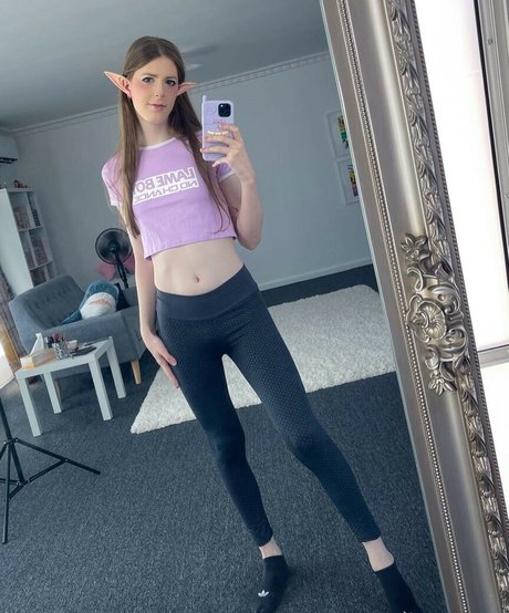 lilhyper porn actress images