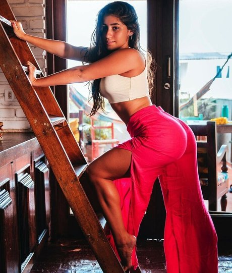 Carol De Lucas sexy pornstar pictures