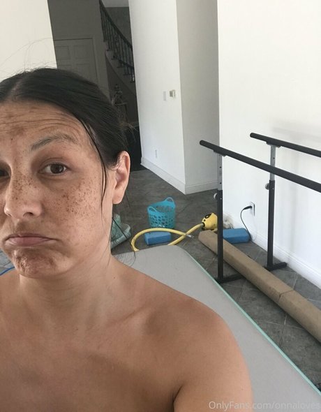 onnaloves porn star images