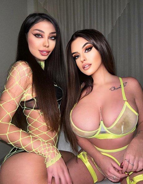 Aicha Bianchi pornstar art photos