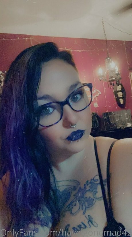 haveigonemad422 model naked galleries