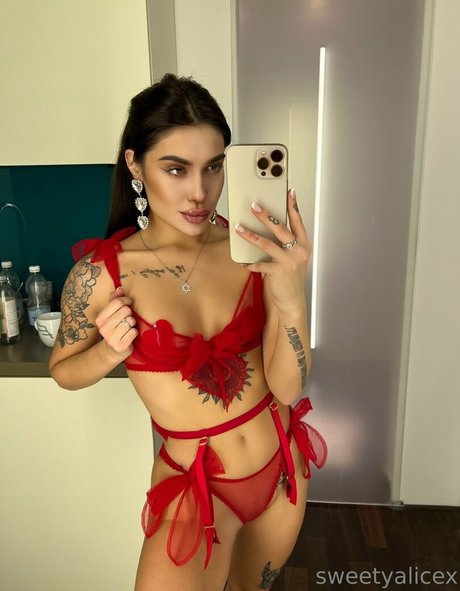 rebekkamo art pornstar image