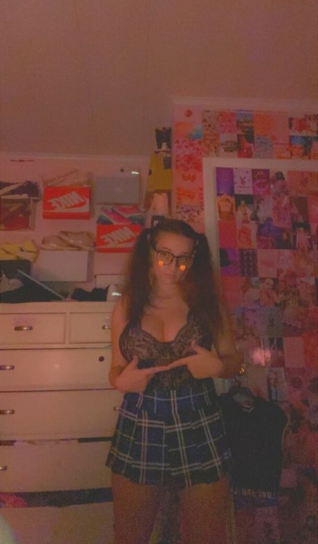 Brooke Mattson nude actress images