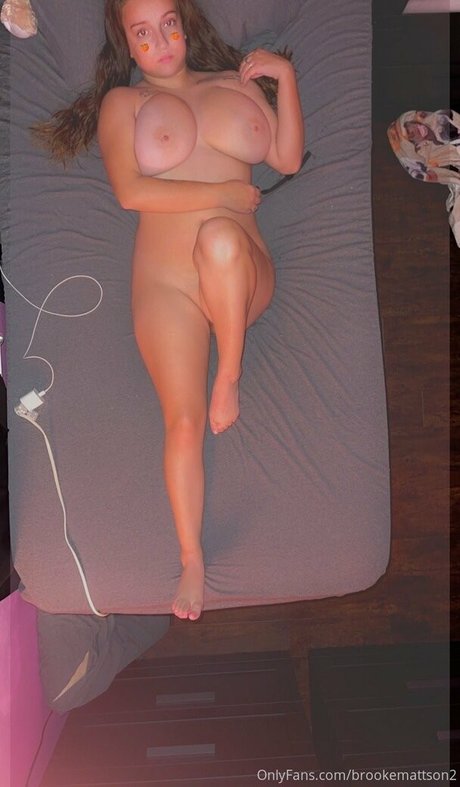 Brooke Mattson star naked photos