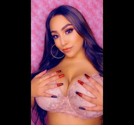 mature asian onlyfans perfect picture