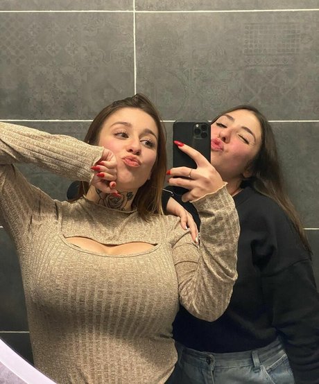 sandracerillii star nudes pictures