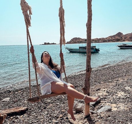 Sapir Sol star nudes images