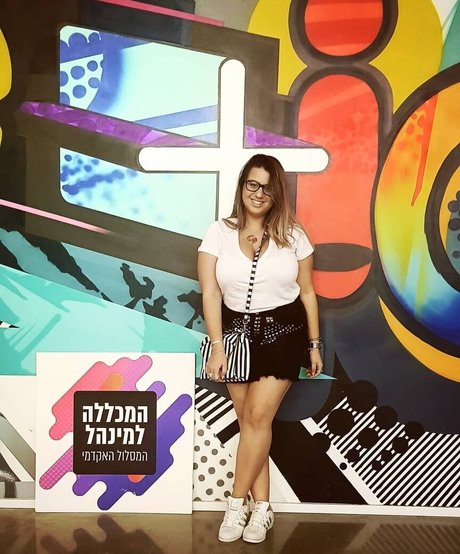 Sapir Sol free pornstar images