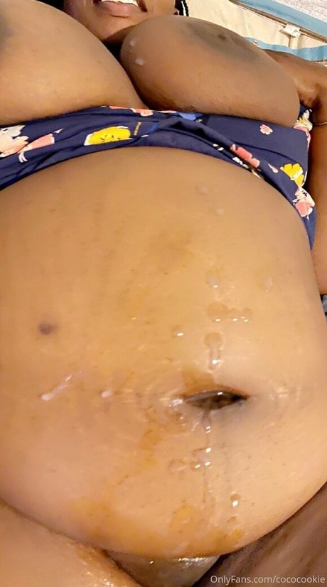 cococookie model top pictures