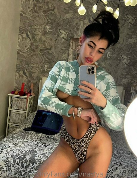 lesbian anal strapon onlyfans best gallery