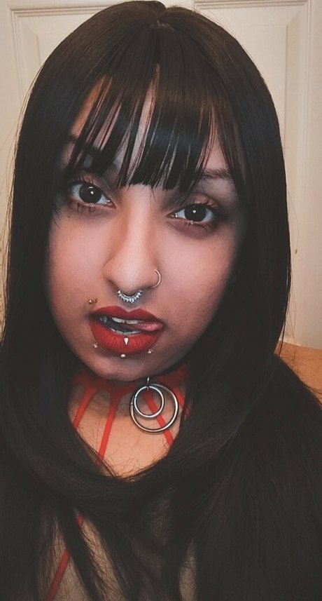 raeraejiggles erotic star archive