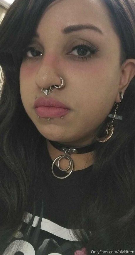 raeraejiggles actress picture