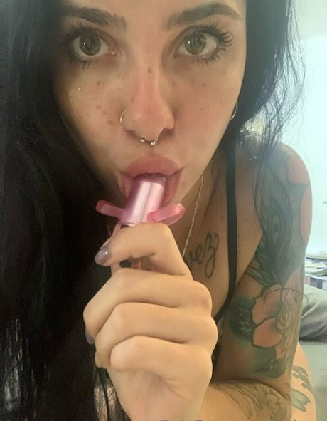 Carolina Guemes nudes model images