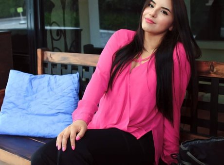 Herlinda Angel star beautiful pics