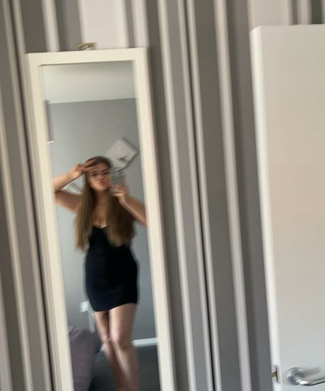 Molly Georgia Leach pornstar top archive