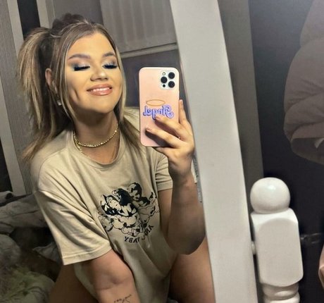 Molly Georgia Leach model free gallery